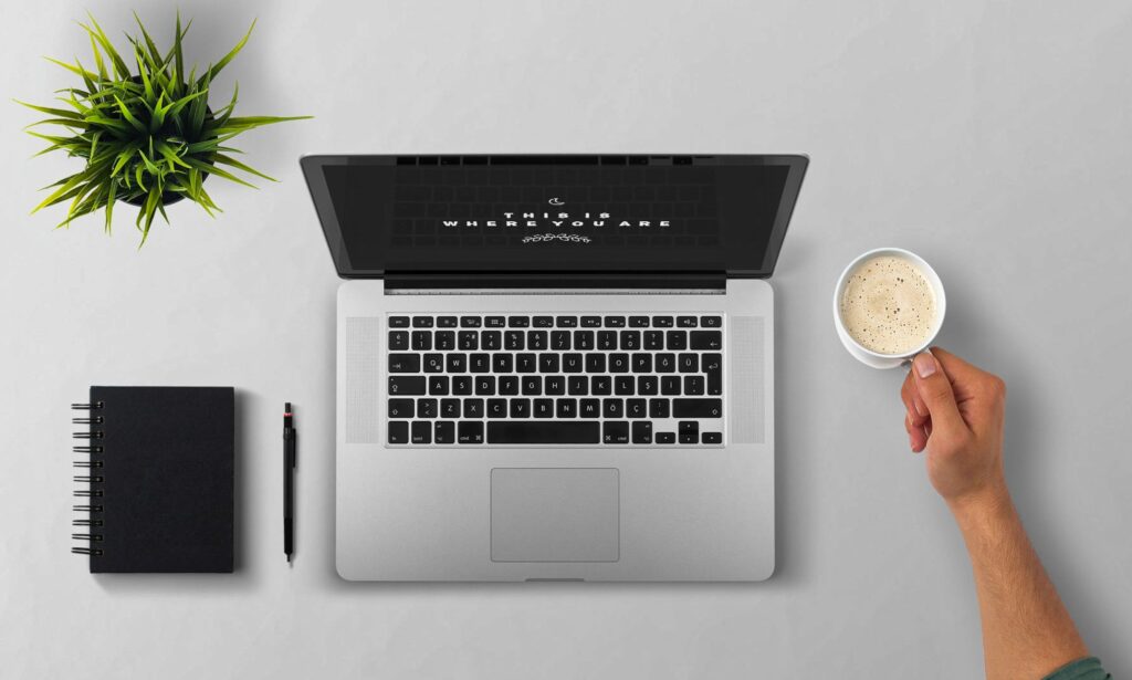 Common mistakes beginners make when using online work tools and systems